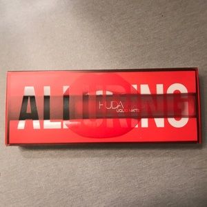 Red Huda Beauty Liquid Matte Lipstick